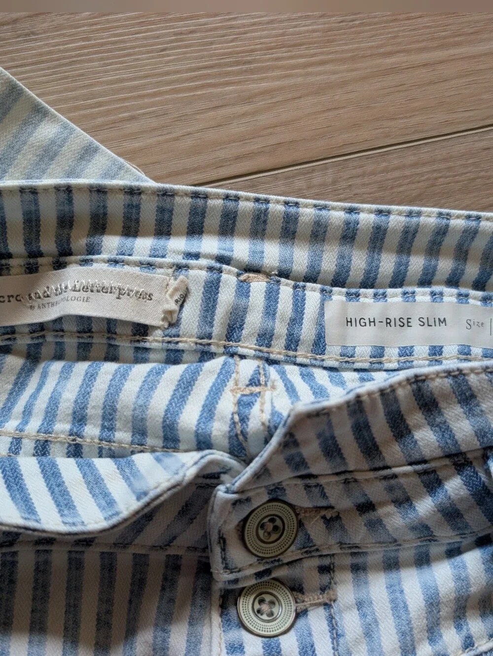 Anthropologie Pilcro & the Letterpress Blue & White Striped Denim Shorts - Picture 4 of 7